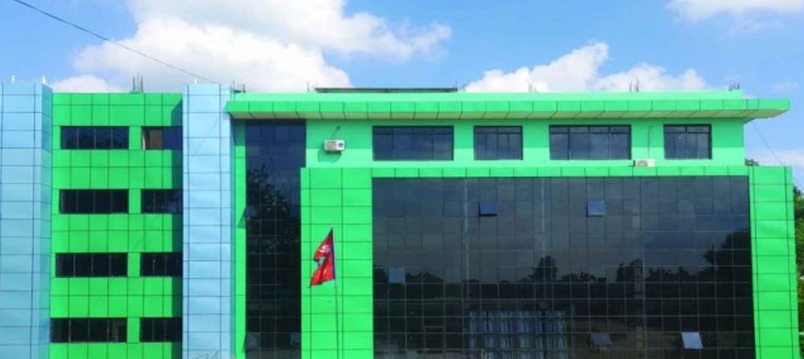 शुल्क विवरण र शैक्षिक सामग्रीको सूची ७ दिनभित्र अनिवार्य पेस गर्न आदेश